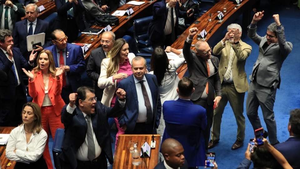 Notícia Relacionada