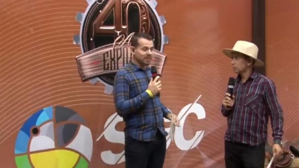 Acompanhe ao vivo a quarta noite da Expoari 2025